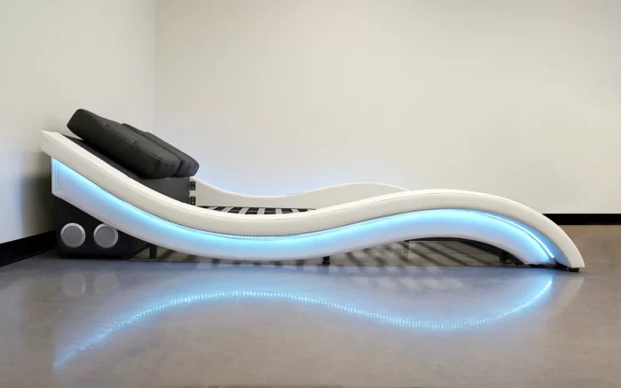 تخت مدرن چرمی بیانکا با فرم منحنی و نورپردازی LED - تصویر 7